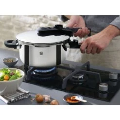 Zwilling Set Pentola A Pressione - 6-pz., 18/10 Acciaio Inossidabile 9 Zwilling Set Pentola A Pressione - 6-pz., 18/10 Acciaio Inossidabile -Staub Shop 000008260