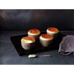 Staub Set Ramekin - 4-pz., Ceramica 5 Staub Set Ramekin - 4-pz., Ceramica -Staub Shop 000008510