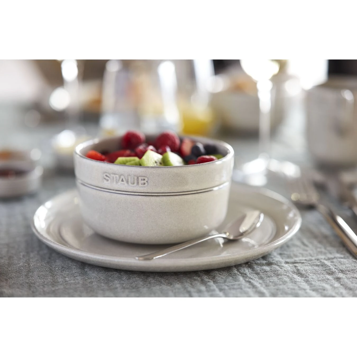 Staub Ciotola Rotonda - 10 Cm, Tartufo Bianco 4 Staub Ciotola Rotonda - 10 Cm, Tartufo Bianco - immagine 4