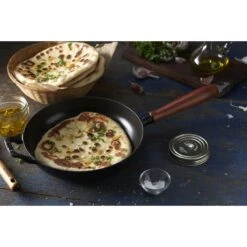 Staub Padella - 24 Cm, Ghisa, Black Matt 7 Staub Padella - 24 Cm, Ghisa, Black Matt -Staub Shop 424409593