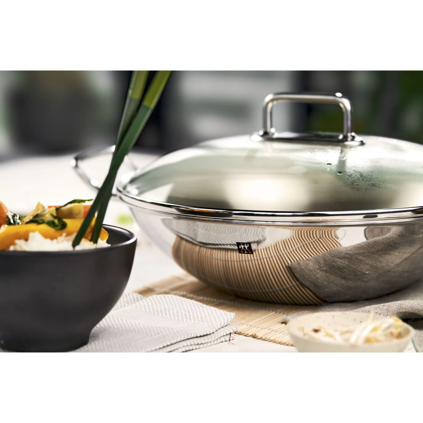 Zwilling Wok - 32 Cm, 18/10 Acciaio Inossidabile 2 Zwilling Wok - 32 Cm, 18/10 Acciaio Inossidabile - immagine 2