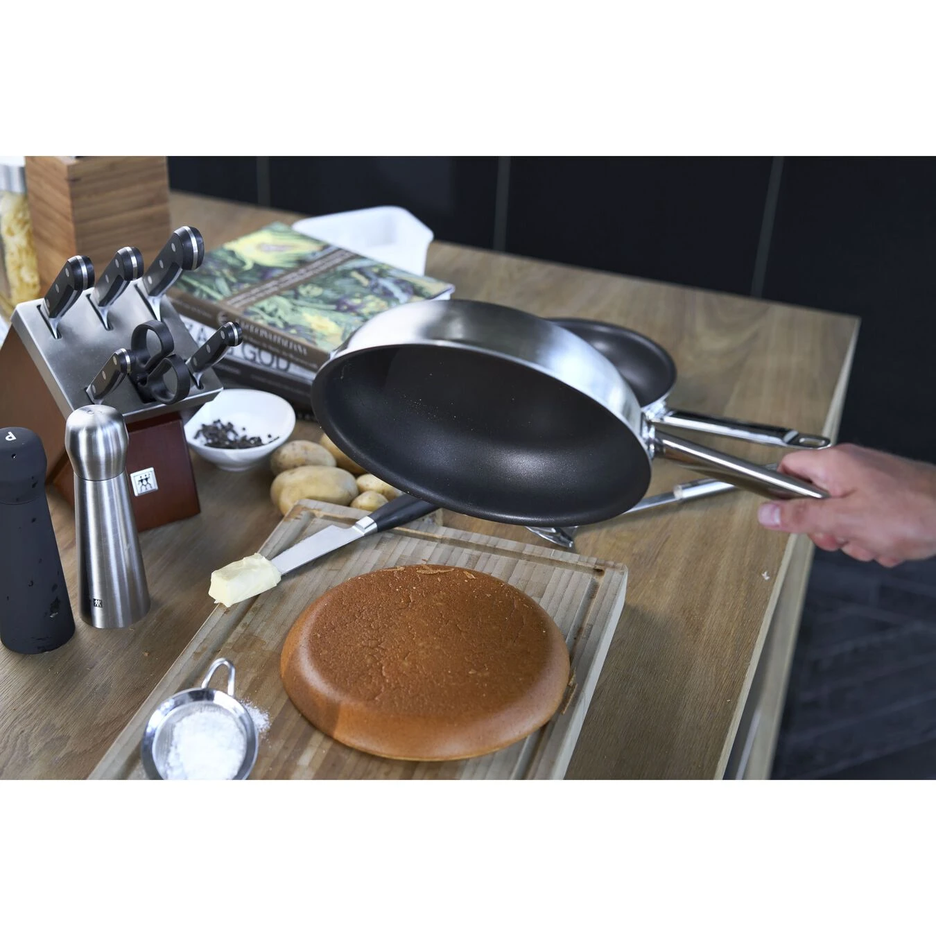 Zwilling Padella - 20 Cm, 18/10 Acciaio Inossidabile, Duraslide Ultra 6 Zwilling Padella - 20 Cm, 18/10 Acciaio Inossidabile, Duraslide Ultra - immagine 6