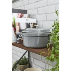 Staub Cocotte Rotonda - 16 Cm, Colore Grigio Grafite 9 Staub Cocotte Rotonda - 16 Cm, Colore Grigio Grafite -Staub Shop 750032229