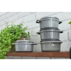 Staub Cocotte Rotonda - 16 Cm, Colore Grigio Grafite 8 Staub Cocotte Rotonda - 16 Cm, Colore Grigio Grafite -Staub Shop 750032233