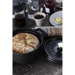 Staub Cocotte Rotonda - 22 Cm, Nera 5 Staub Cocotte Rotonda - 22 Cm, Nera -Staub Shop 750033064